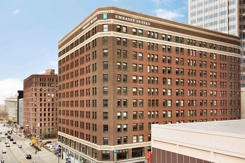 Embassy Suites By Hilton Minneapolis Downtown Hotel Eksteriør bilde